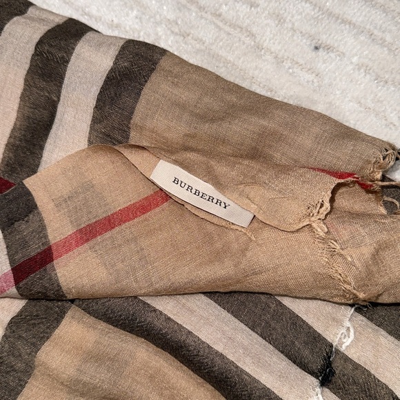 Burberry Silk Pattern Scarf - Picture 2 of 4